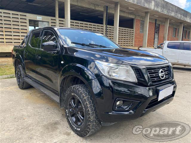 NISSAN FRONTIER 2.3 16V TURBO DIESEL SE CD 4X4 AUTOMÁTICO 2018