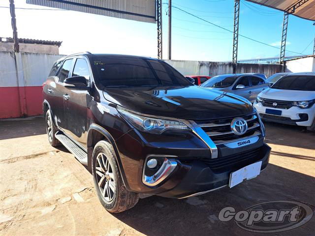 TOYOTA HILUX SW4 2.8 SRX 4X4 TURBO INTERCOOLER DIESEL AUT 2017